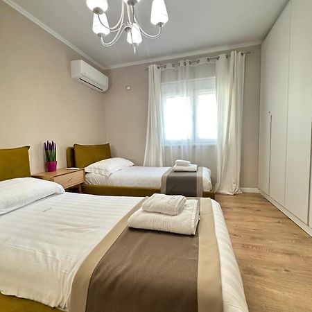 Eja Apartment 3 Tiranë Eksteriør bilde